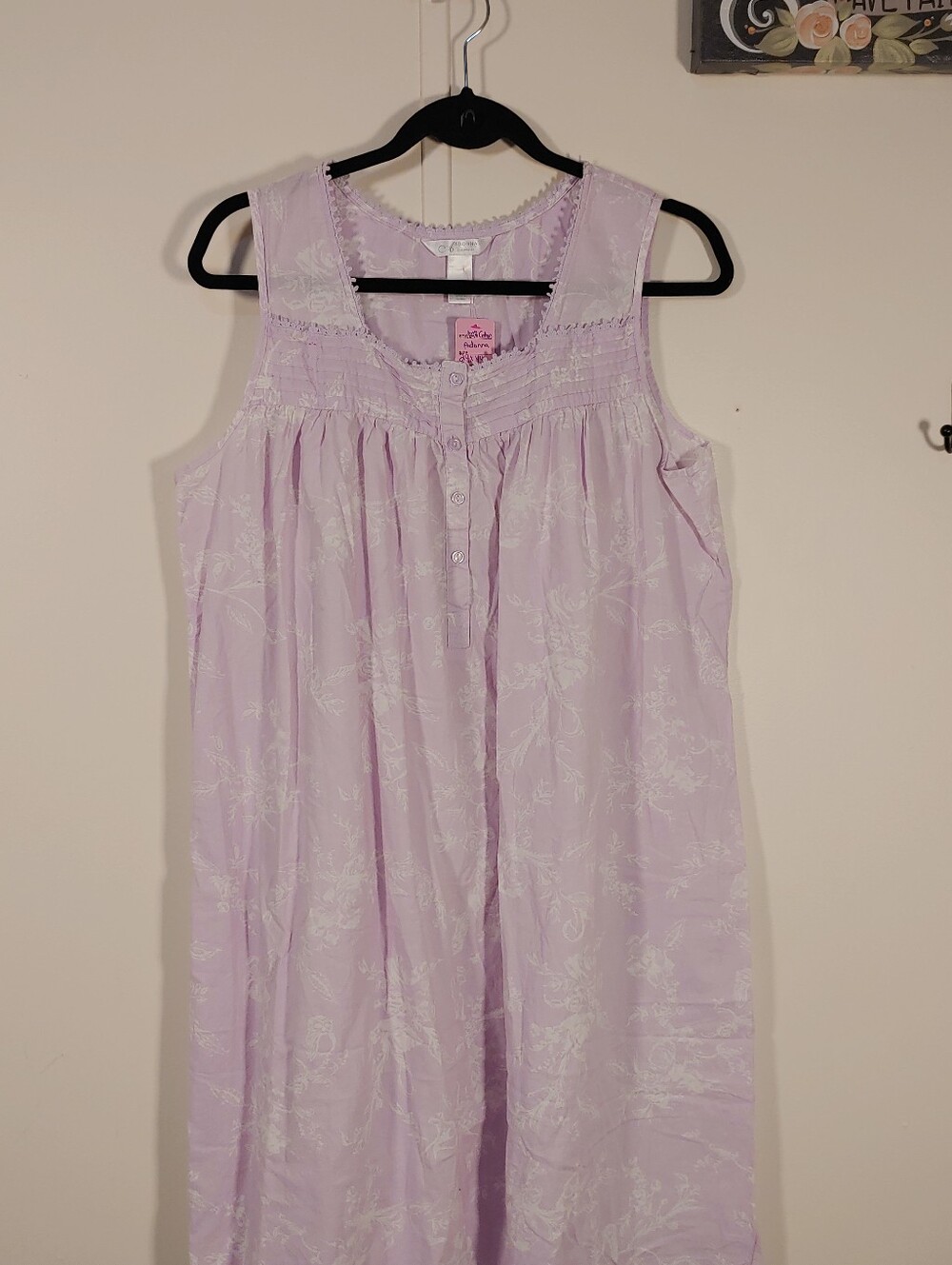 Feminine Adonna Large Purple/white Floral Sleeveless 100% Cotton nightgown - Picture 4 of 6